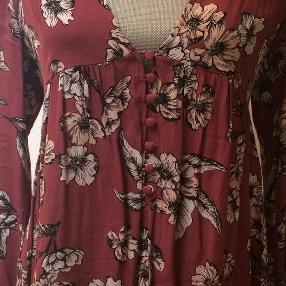 Cute Boho Floral Dress 🌸 - Picture 5 of 5